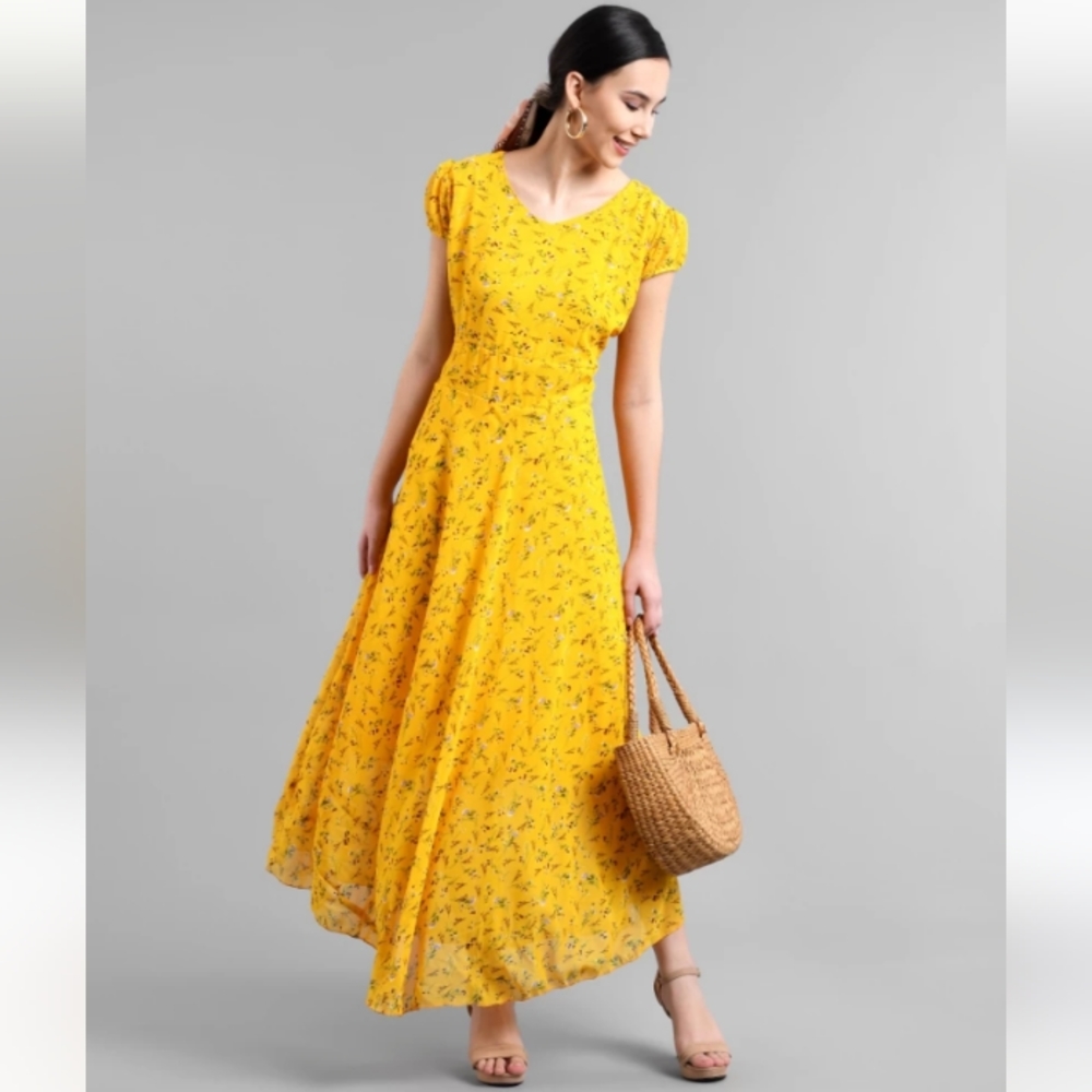 Like new dress size small yellow floral